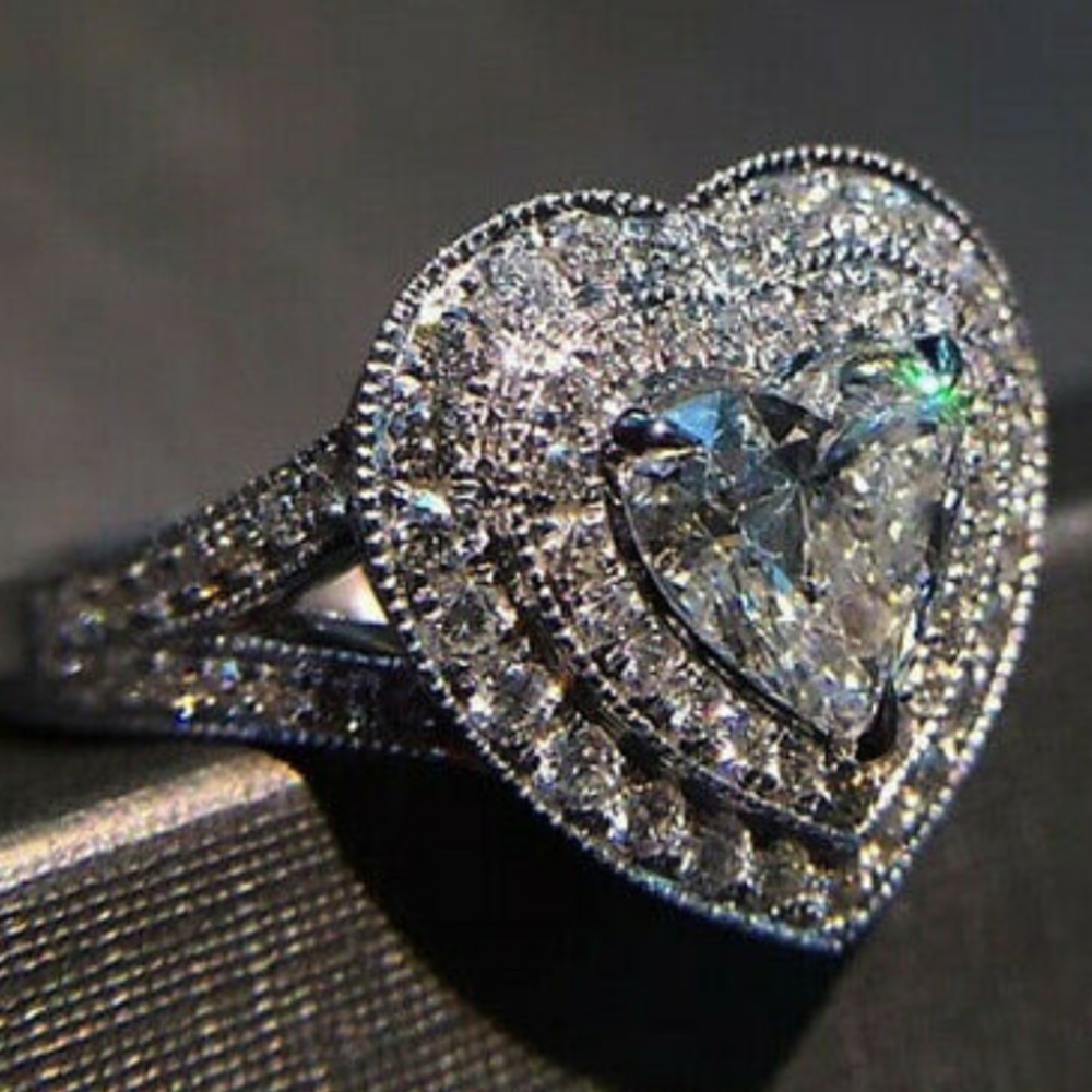 NWT ❤️ HEART DIAMOND 925 STERLING Silver Ring